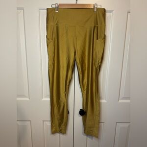 Fabletics Gold Oasis Shine Leggings Sz XL